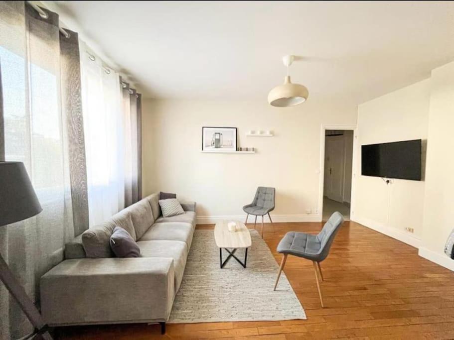 Suite Topaze By Stack  Lyon Exteriör bild